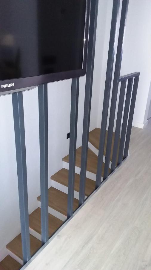 New J&R Apartment Near Girstutis, Free Private Parking & Self Check-In Kaunas Kültér fotó