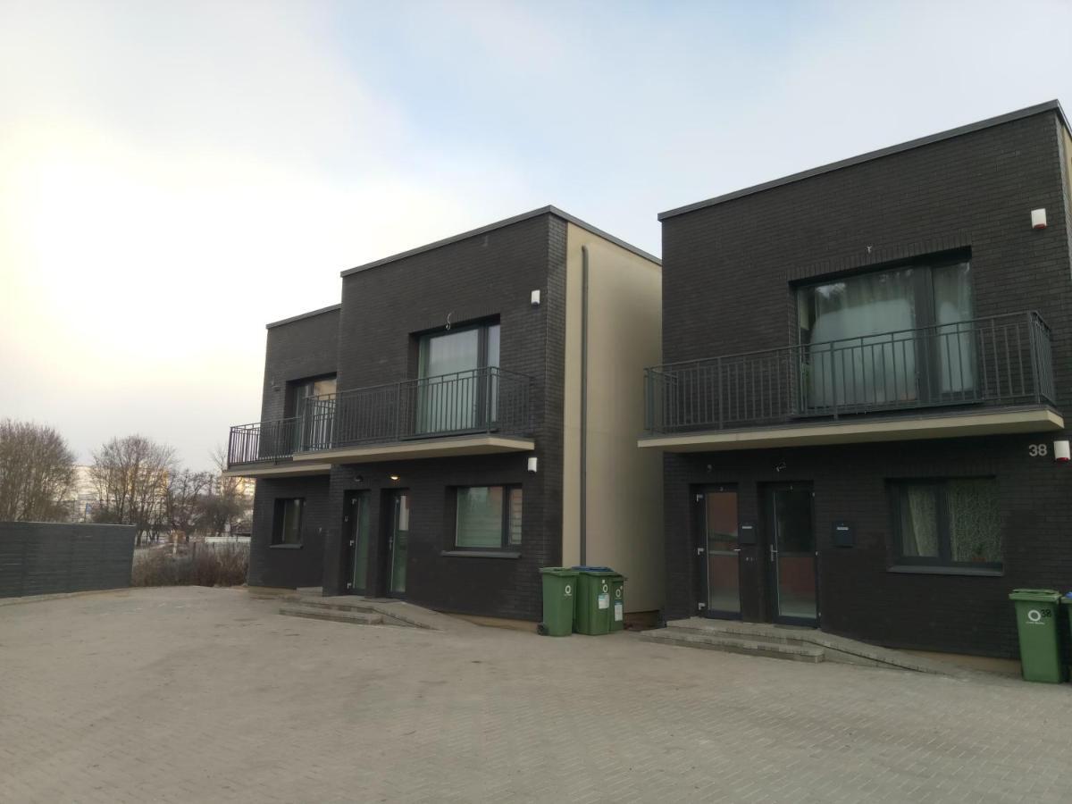 New J&R Apartment Near Girstutis, Free Private Parking & Self Check-In Kaunas Kültér fotó